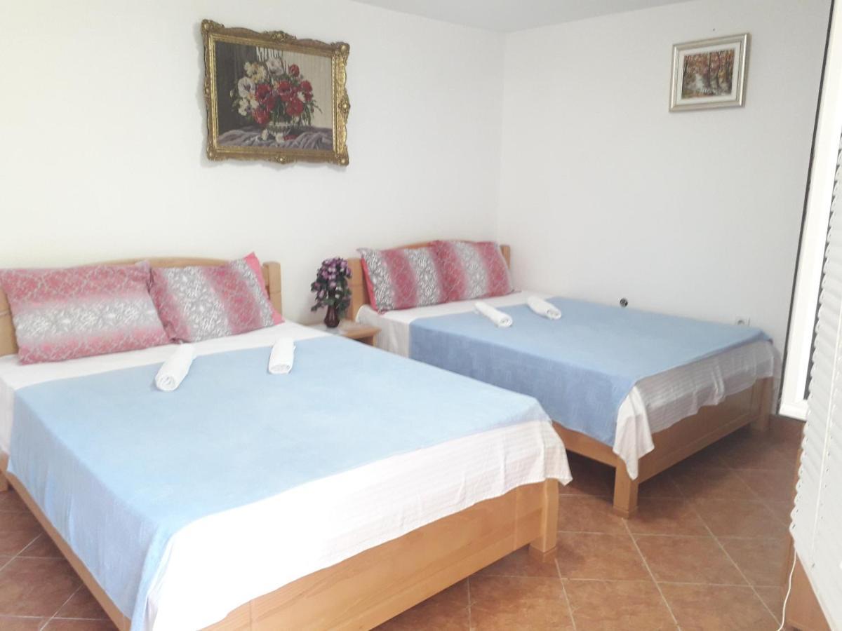 Apartments Petkovic Petrovac Εξωτερικό φωτογραφία