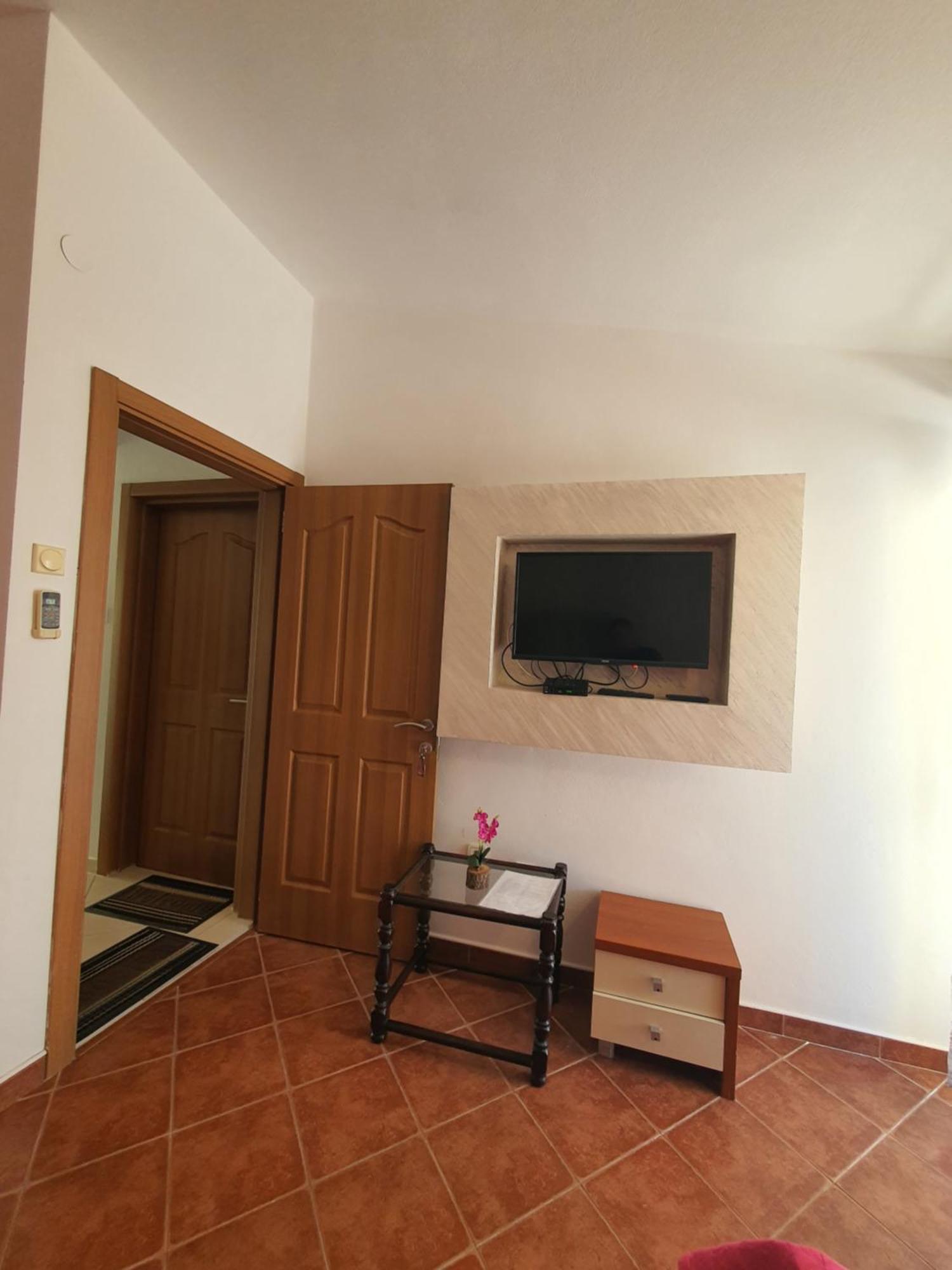 Apartments Petkovic Petrovac Εξωτερικό φωτογραφία
