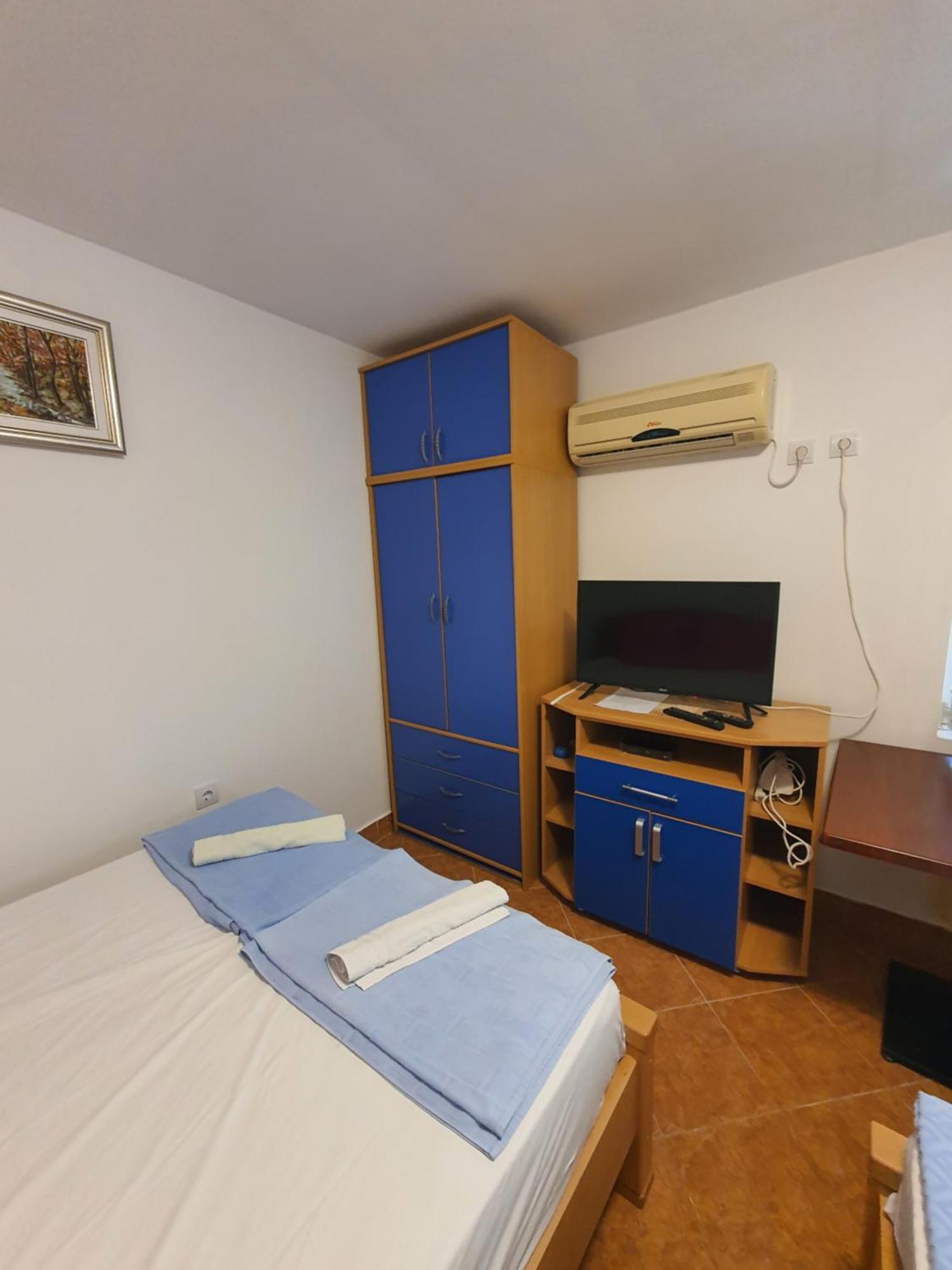Apartments Petkovic Petrovac Εξωτερικό φωτογραφία