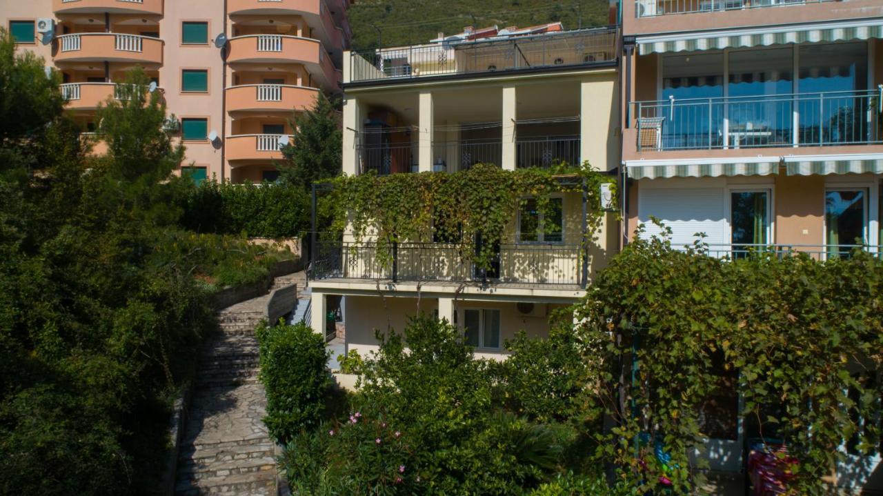 Apartments Petkovic Petrovac Εξωτερικό φωτογραφία