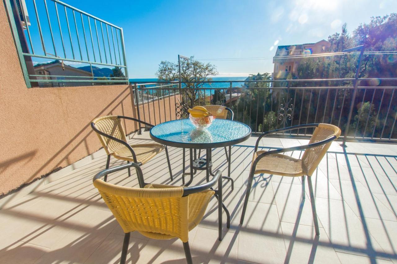 Apartments Petkovic Petrovac Εξωτερικό φωτογραφία