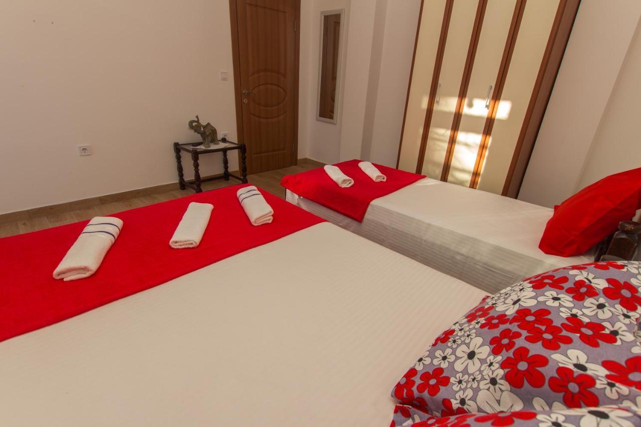 Apartments Petkovic Petrovac Εξωτερικό φωτογραφία