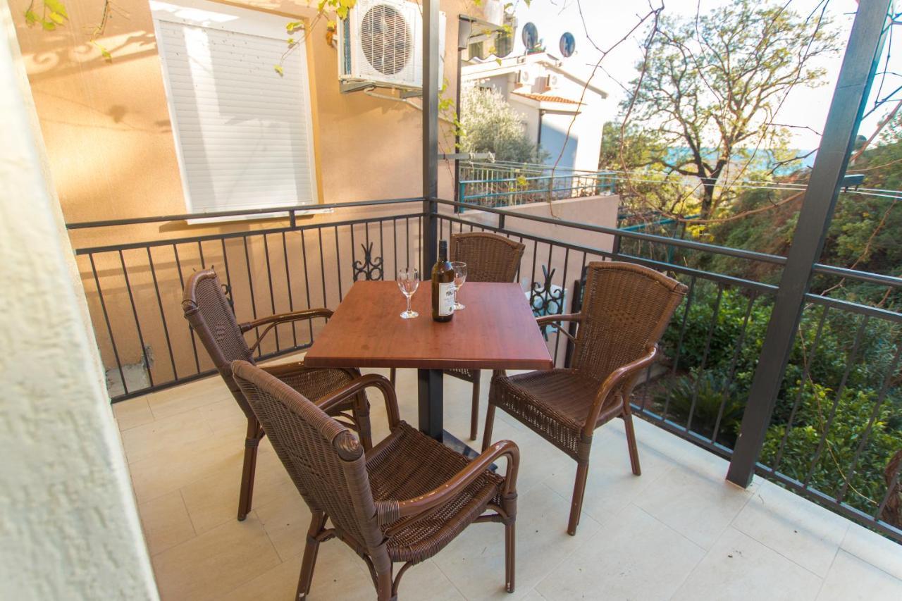 Apartments Petkovic Petrovac Εξωτερικό φωτογραφία